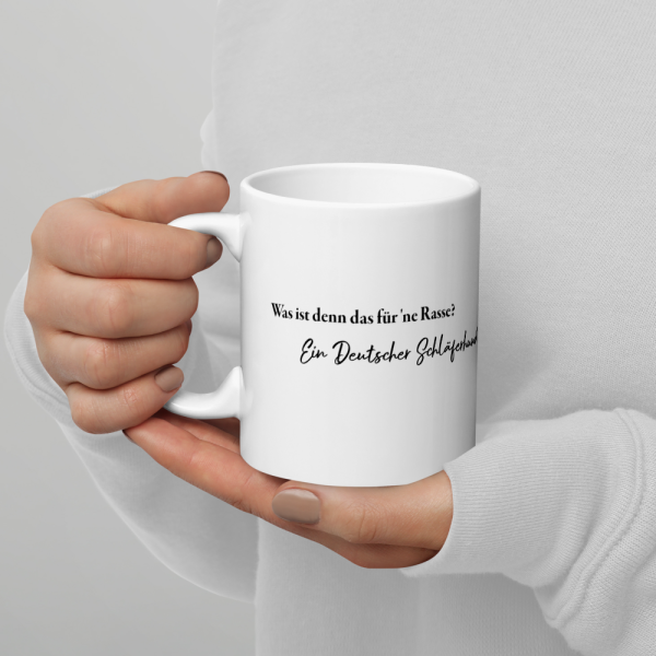 weiße glänzende Tasse, Schläferhund – Bild 23