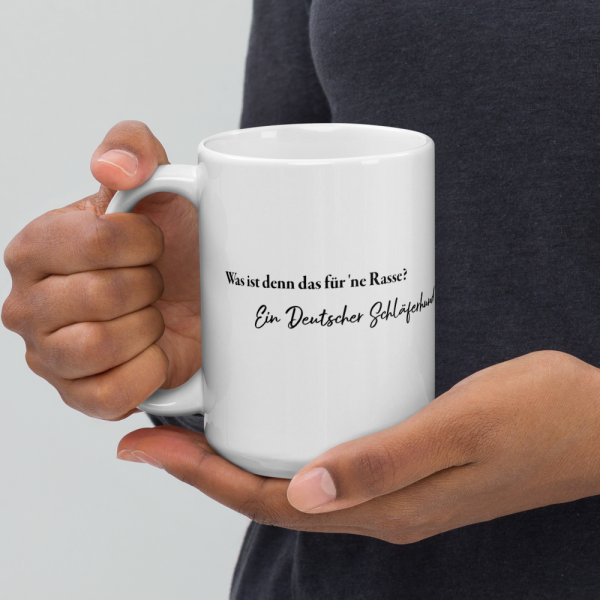 weiße glänzende Tasse, Schläferhund – Bild 56