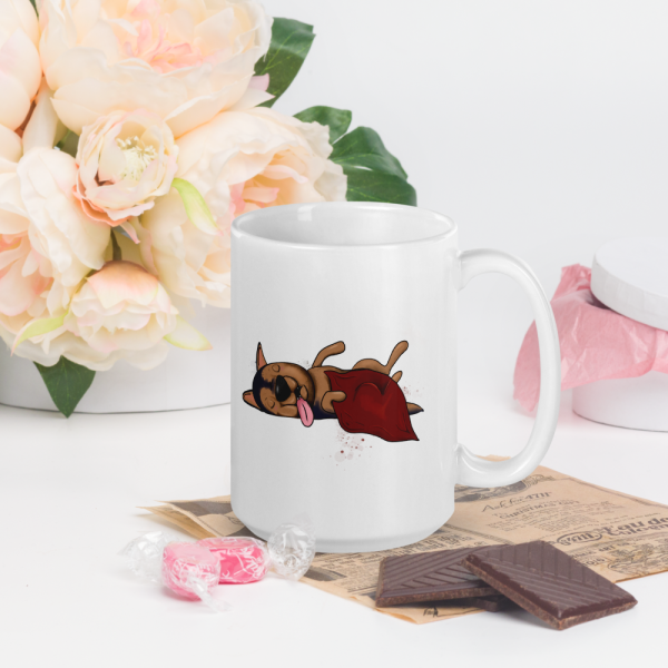weiße glänzende Tasse, Schläferhund – Bild 63